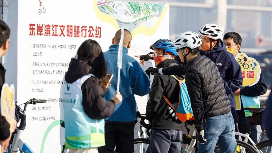 半岛·BOB官方网站 限速15公里/小时！上海东岸滨江成热门骑行地，官方制定“骑行公约”