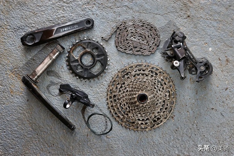 自行车车架材质类型设计_自行车车架结构_自行车零部件组成类型功能