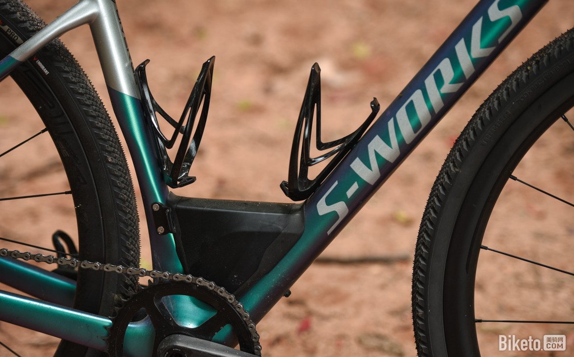 rockshox xc32_全地形公路车Gravel Bike S-Works Diverge涂装变色龙漆面工艺_全地形公路车Gravel Bike S-Works Diverge Future Shock减震器渐进式弹簧