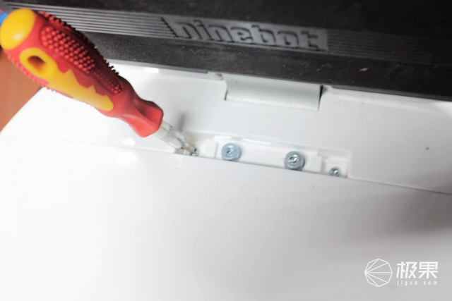 智能平衡车品牌_Ninebot One A1 平衡车_单轮平衡车使用体验