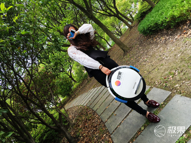 智能平衡车品牌_单轮平衡车使用体验_Ninebot One A1 平衡车