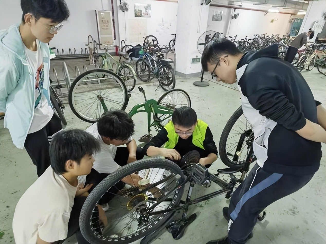 厦大小绿_厦门二手自行车_厦门大学公共自行车维修团队