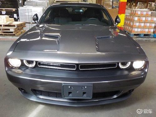 道奇挑战者参数配置_道奇挑战者SXT版 3.6L V6发动机 八速自动变速器 运动座椅