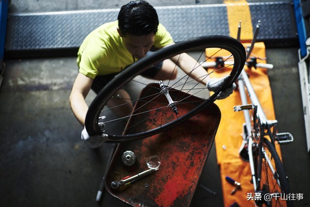 骑行安全规则_自行车运动员训练方法_骑行装备选择