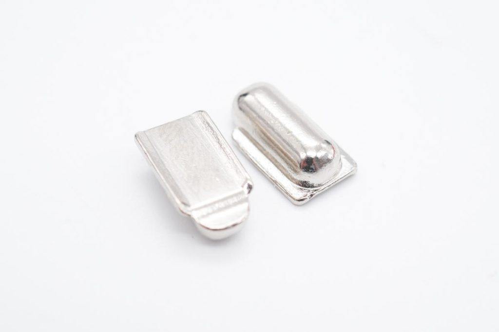 机乐堂带线款多端口车载蓝牙发射器_机乐堂车载蓝牙发射器拆解_智能蓝牙gps定位车充