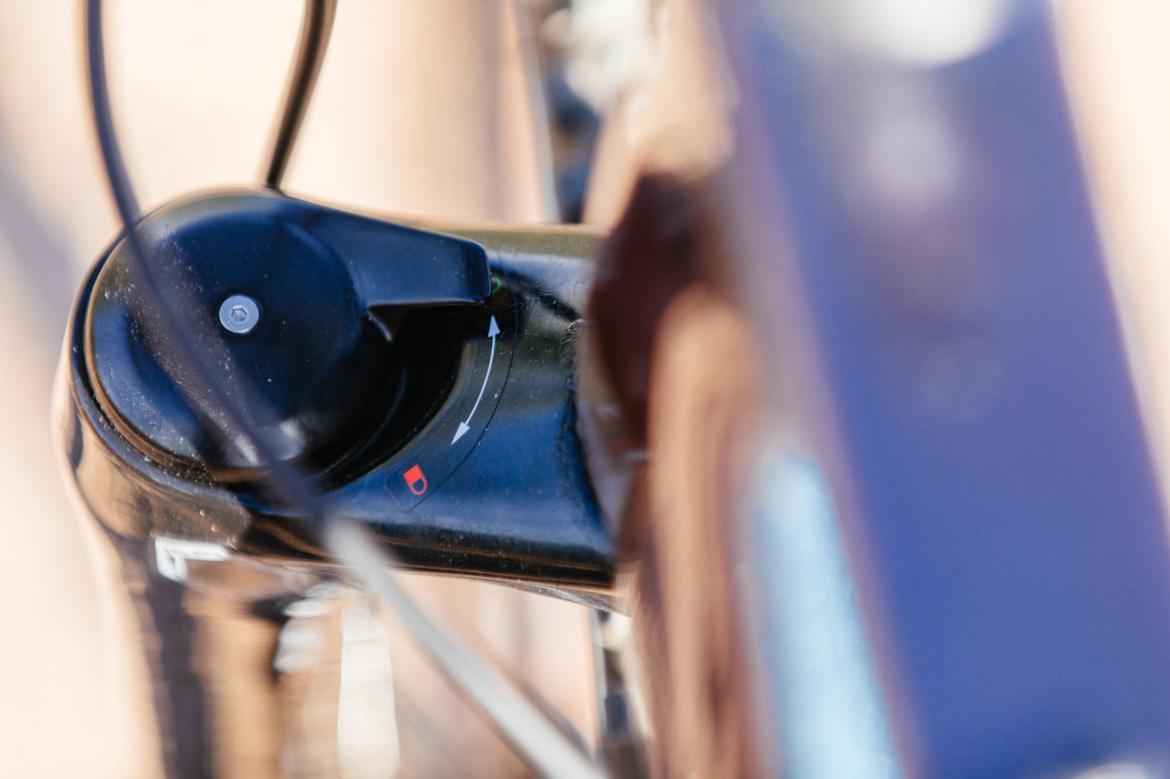 cannondale前叉_Cannondale Topstone 650b review Lefty Oliver Carbon fork StopLock system