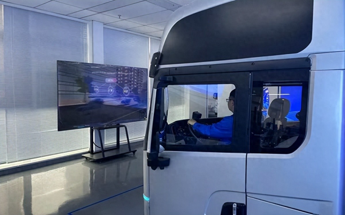 天行健HIL仿真测试平台_车联网应用场景测试中心_车联网 智能汽车