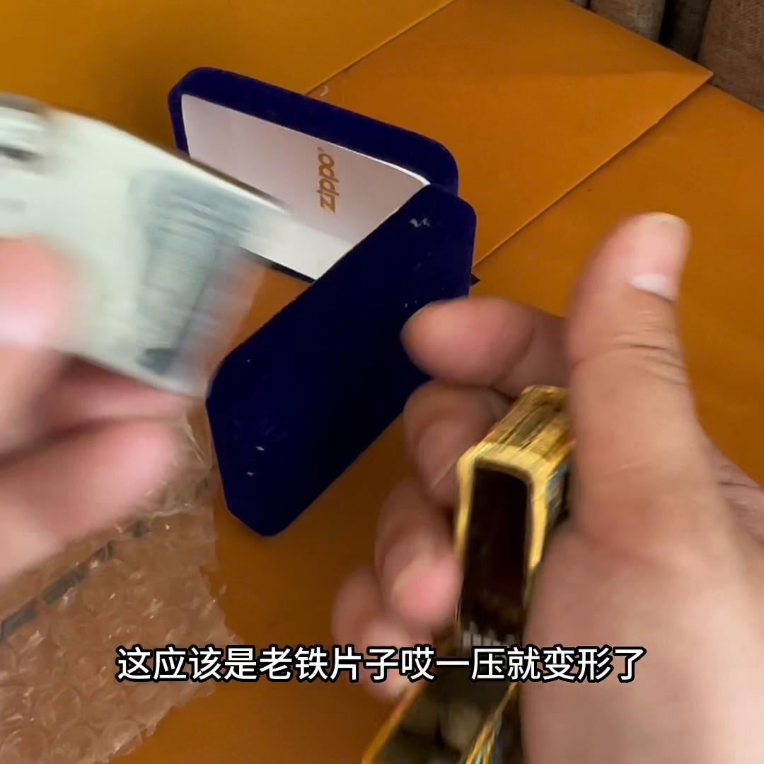 zippo真假鉴别_Zippo瑞兽假货鉴别_中国匠人手工花丝镶嵌