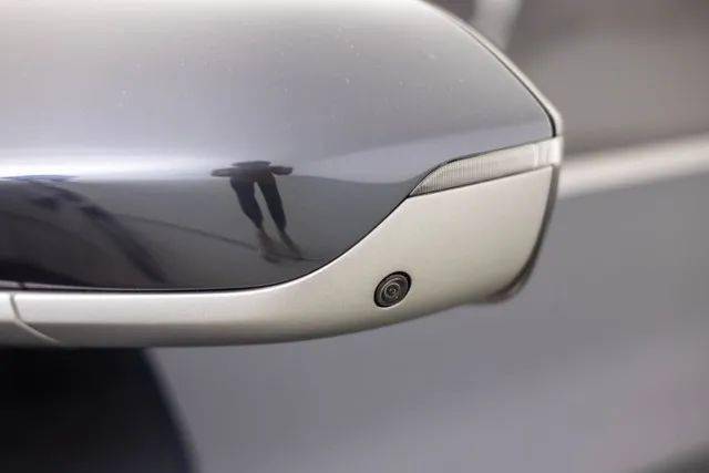 智能车摄像头图像采集_主流车型车载摄像头搭载方案优劣比较_车载摄像头技术入门介绍