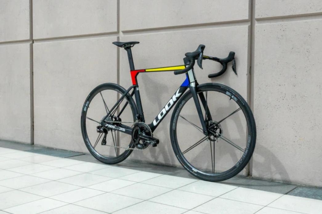 2023年欧洲自行车展最新产品_cannondale 2025_欧展3D打印钛合金公路车