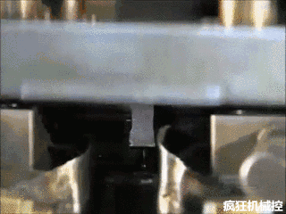 Zippo打火机防风技术_Zippo打火机历史起源_zippo有收藏价值吗