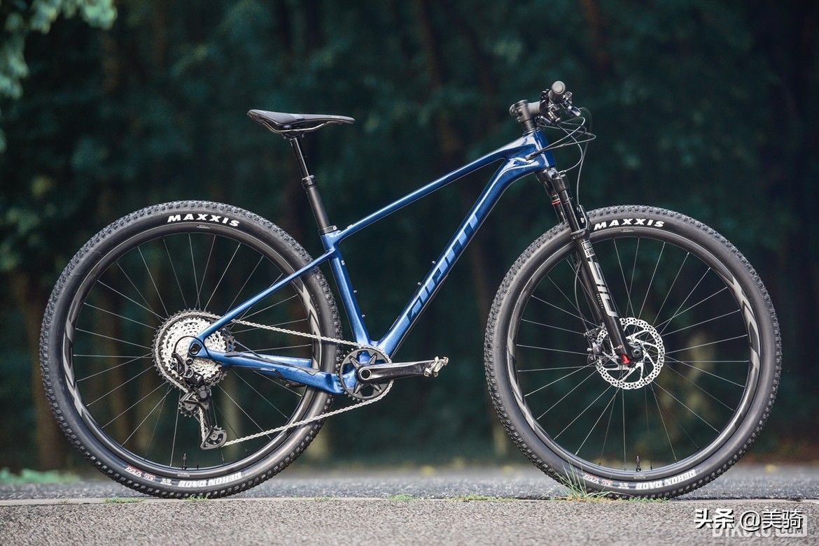 星空体育官方网站 29！单盘！超轻！捷安特全新次旗舰 XTC山地车骑乘评测