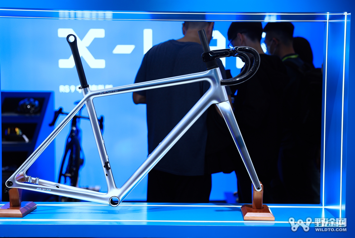 cannondale supersix_中国自行车展览会 2023 公路车 新品发布_禧玛诺 CUES LINKGLIDE 技术展示