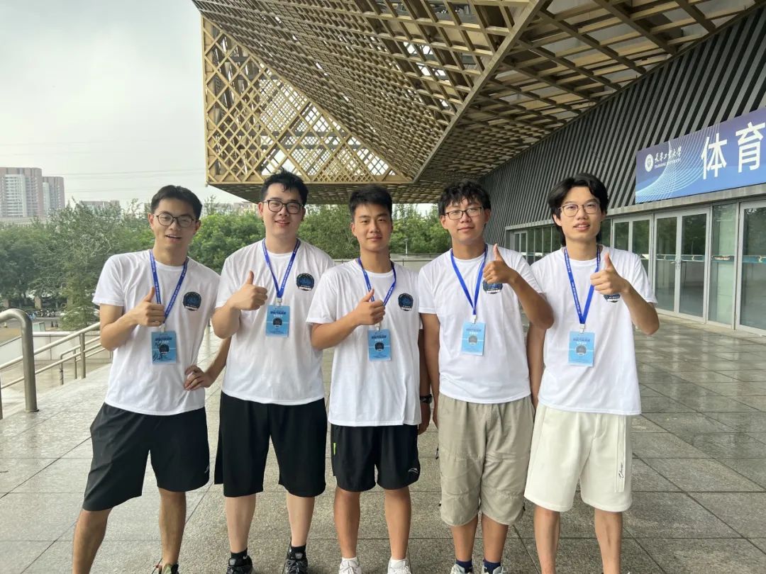 全国大学生智能汽车竞赛 江南大学 智能车俱乐部_飞思卡尔智能车大赛