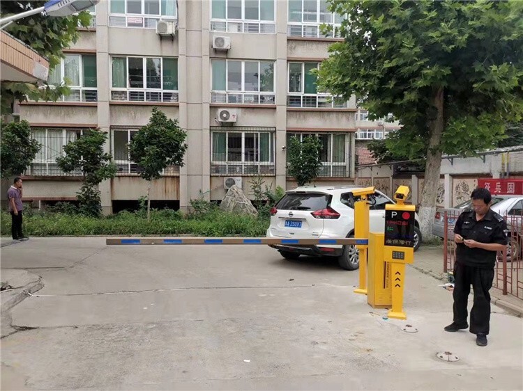 智能车站牌识别系统_自动识别技术物联网_车牌识别停车场管理系统