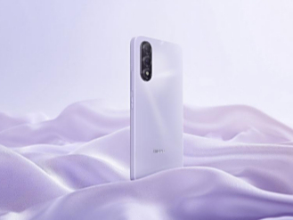 首款由魅族推出的,价格在千元的具备 AI 功能的手机魅蓝 20 正式被发布了,它将会在 7 月 22 日,于线下渠道开展售卖活动 。