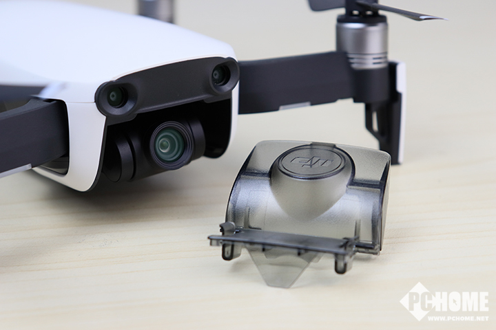 mavic air适合新手_大疆Mavic Air便携设计_大疆Mavic Air安全功能