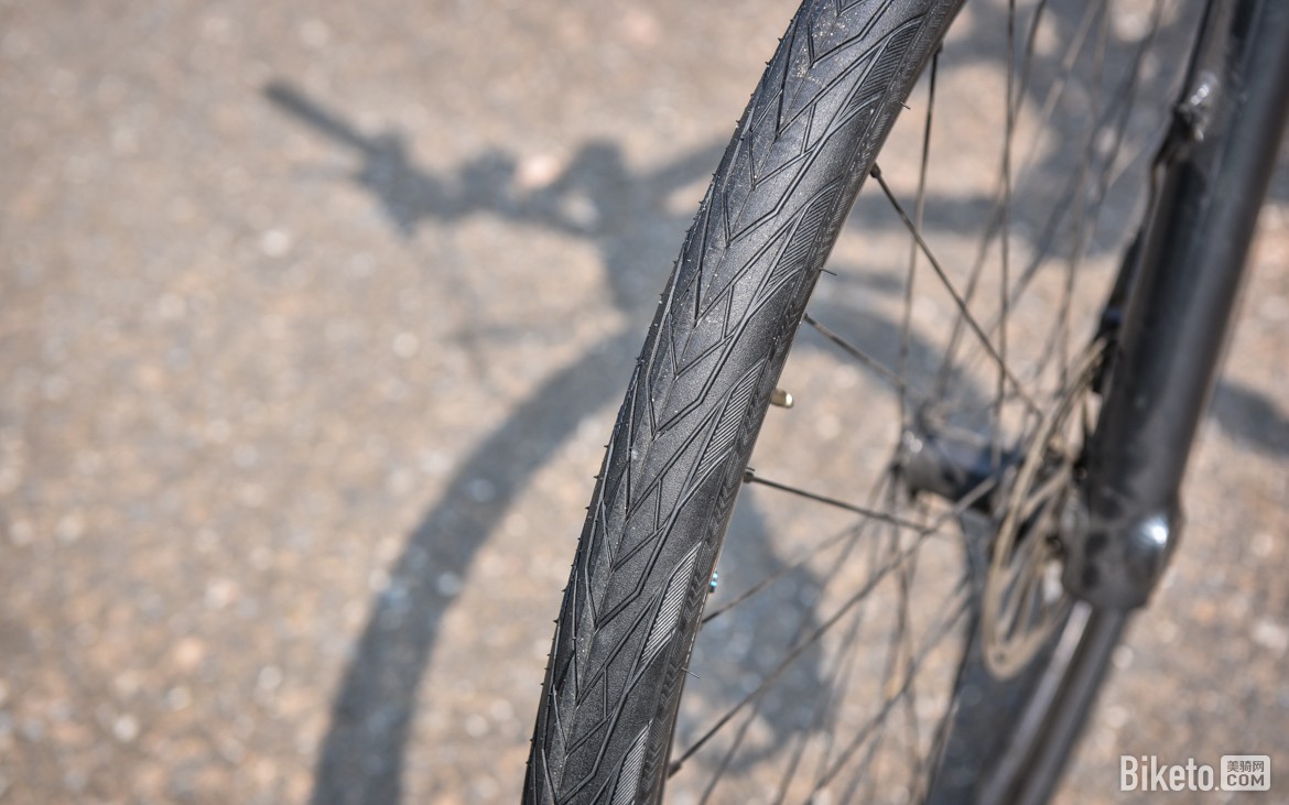 cannondale contro_朝阳H-481轮胎排水性能_Cannondale Contro H-481城市车轮胎