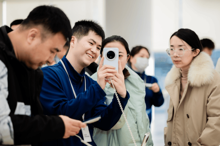 暗网下载 山西华为智能生活馆15店联动，共同见证华为Mate品牌盛典