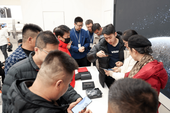 太原华为体验店_HUAWEI Mate X6折叠屏手机_华为Mate 70系列发布