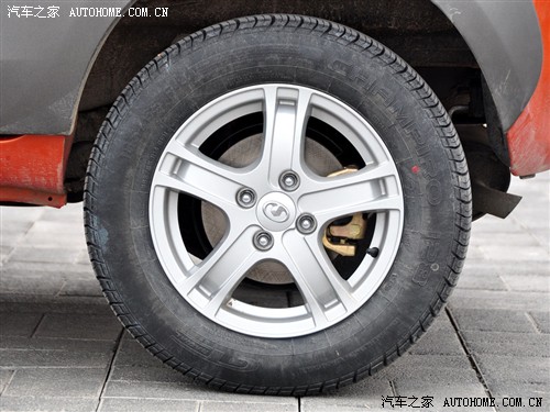 汽车之家 长城汽车 哈弗M1 2010款 1.3 四驱 精英型