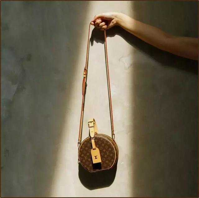 LV Monogram老花类_zippy是lv吗_LV包包盘点