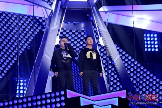 张杰挑战者联盟第三季第几期_英雄联盟张杰是什么装备_挑战者联盟张杰第三季