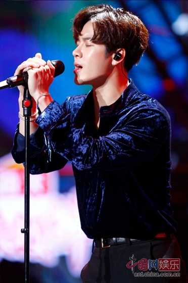 张杰挑战者联盟第三季第几期_英雄联盟张杰是什么装备_挑战者联盟张杰第三季