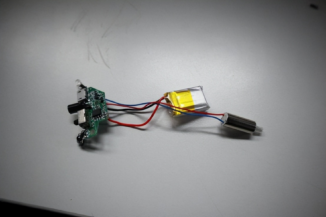 高铁zippo打火机能带吗_zippo打火机能过高铁_高铁上能带zippo打火机吗