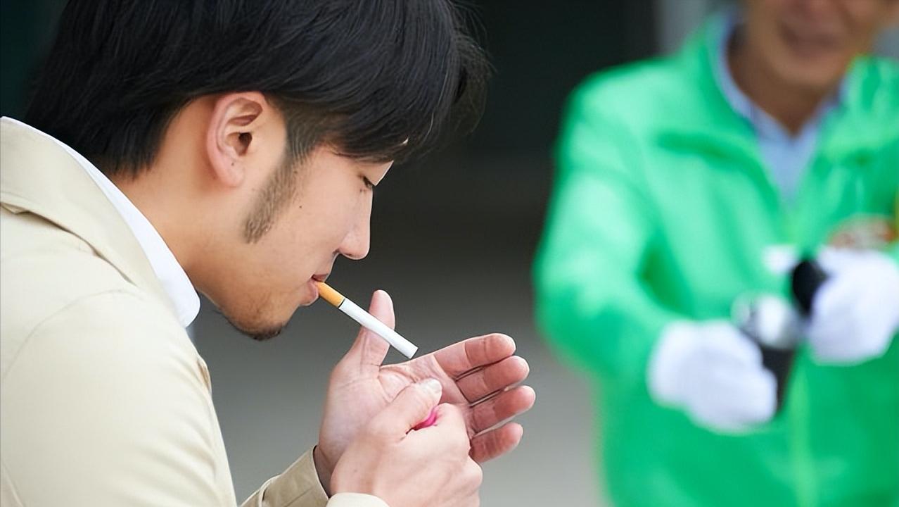 动车禁止吸烟规定_动车上可以带打火机吗_zippo打火机能过高铁