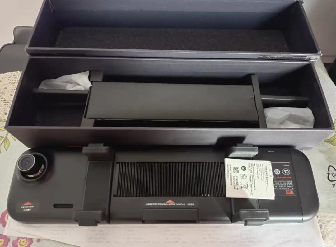 车小丫智能后视镜价格_70迈M1刷机安卓APP_小安智镜M1行车记录仪