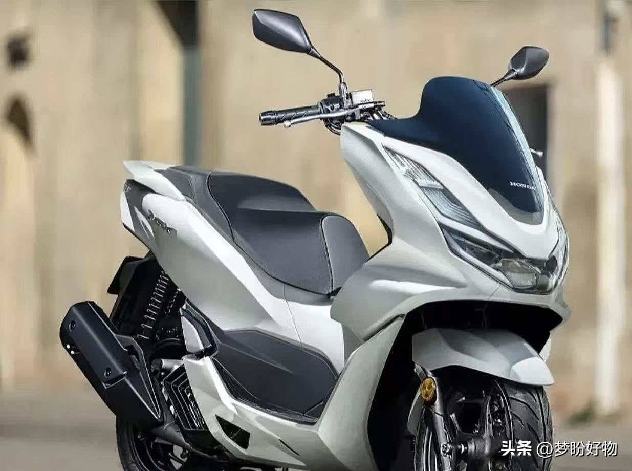 轻量化150踏板排名_自行车车架品牌_豪爵UFR150评测